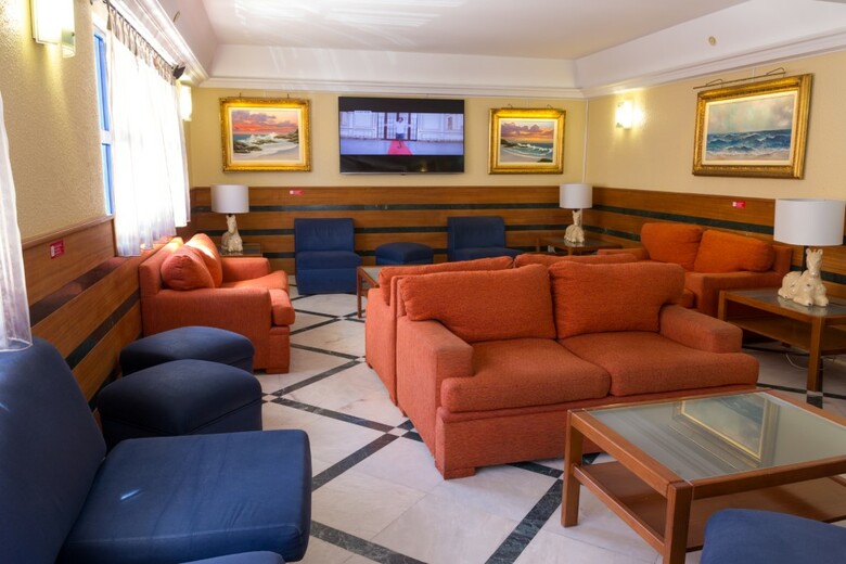 Ba�a Beach Hotel