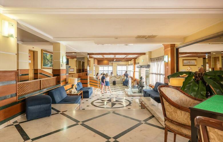 Ba�a Beach Hotel