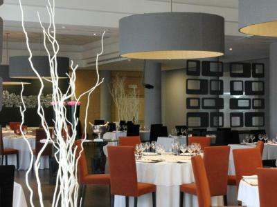 Aparthotel Balaia Plaza