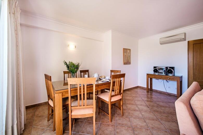 Hotel Jardim Da Meia Praia