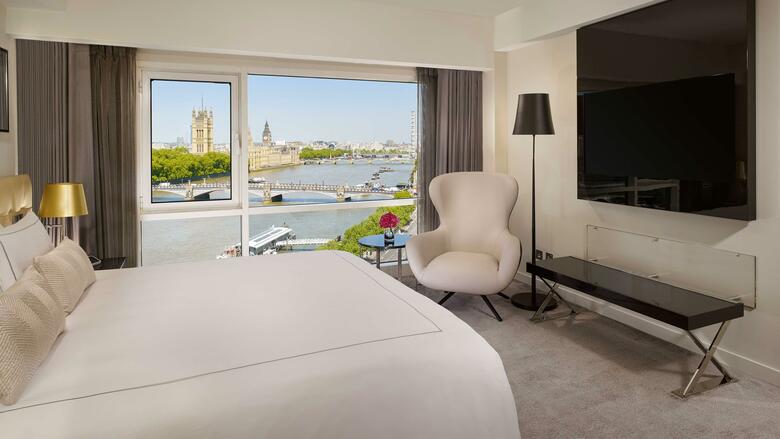 Hotel Park Plaza Riverbank