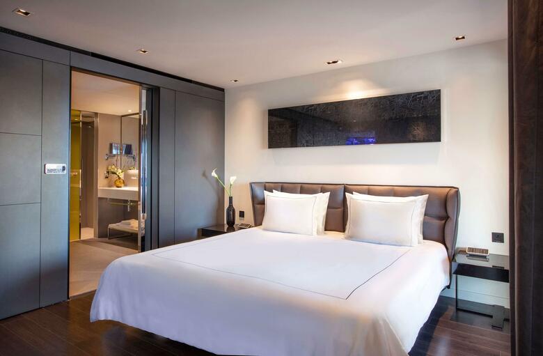 Hotel Park Plaza Riverbank