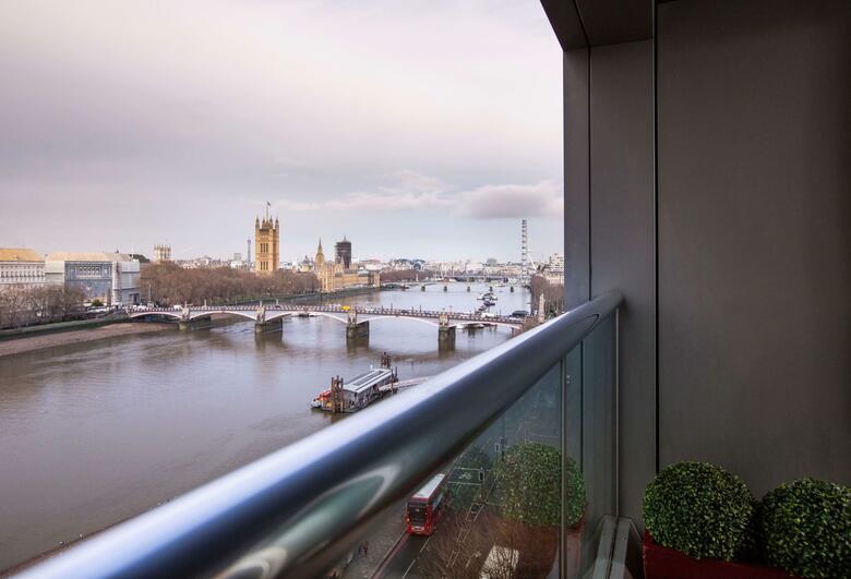 Hotel Park Plaza Riverbank