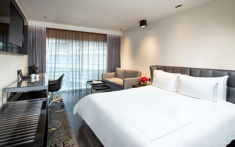 Hotel Park Plaza Riverbank