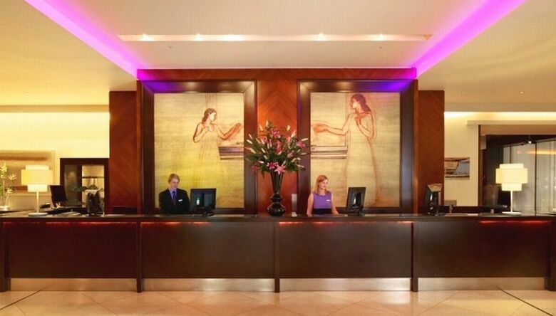 Hotel Park Plaza Riverbank