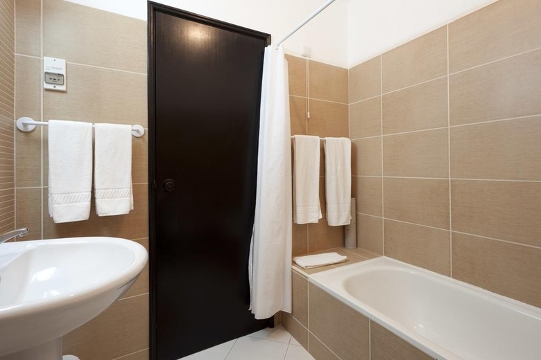 Hotel Colina Village