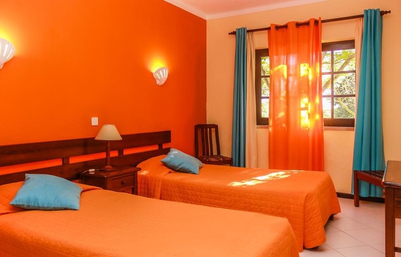 Hotel Colina Village