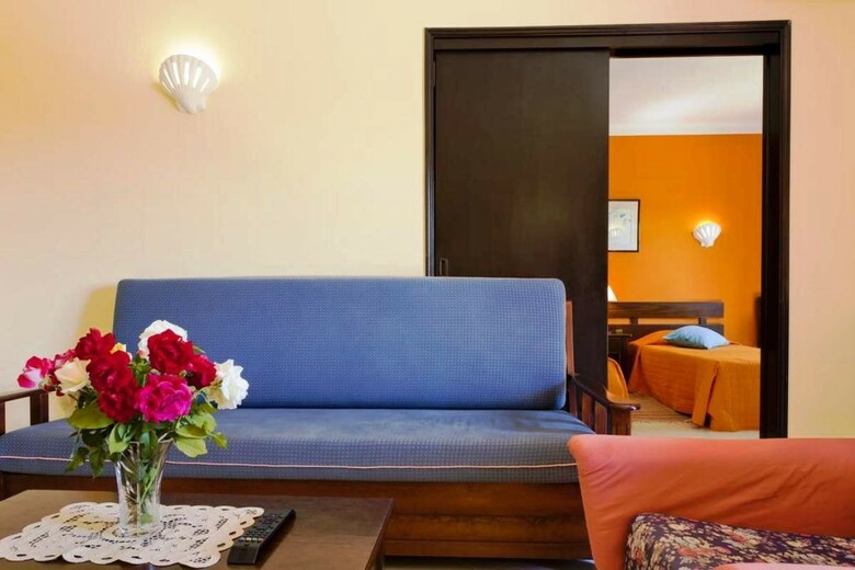 Hotel Colina Village