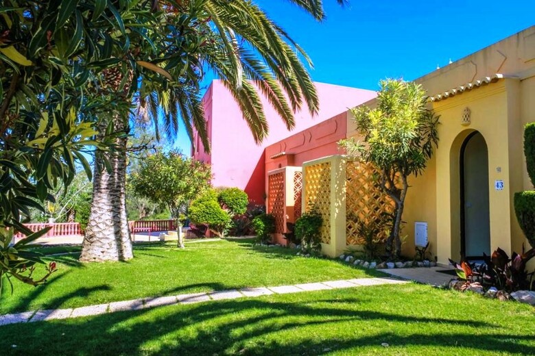 Hotel Colina Village