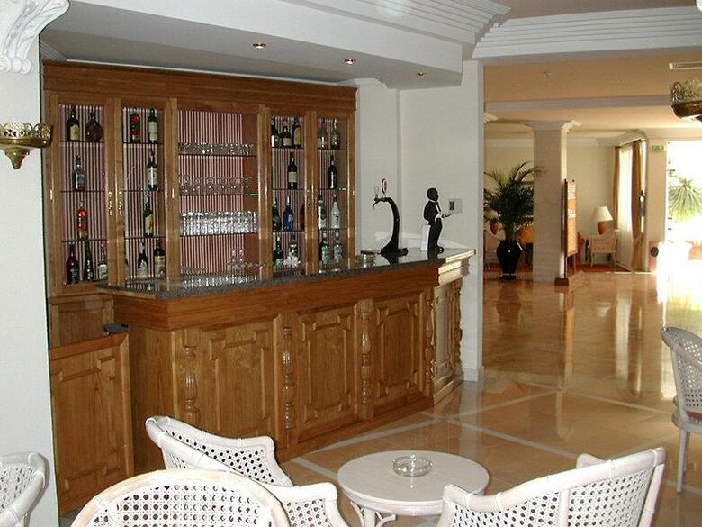 Hotel Ria Park Garden