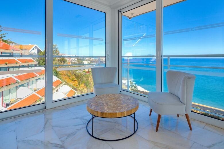 Hotel Orca Praia