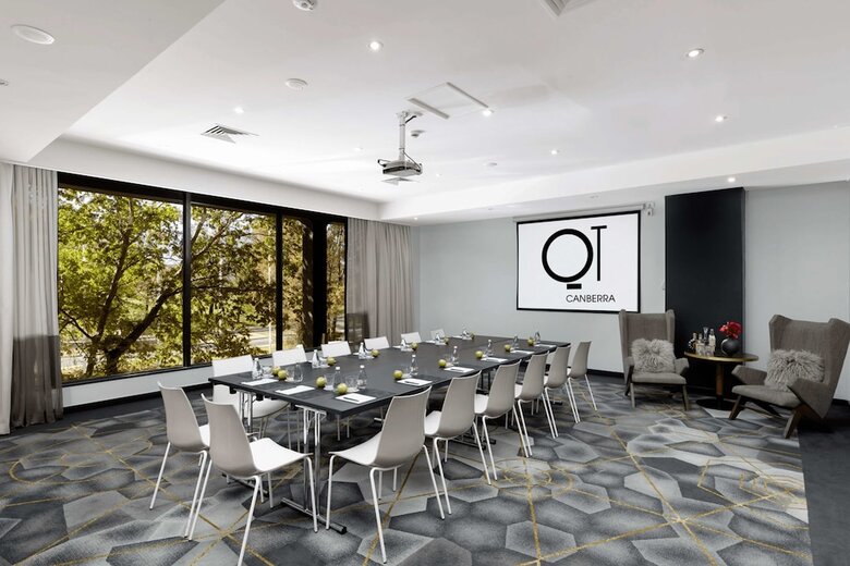 Hotel Qt Canberra