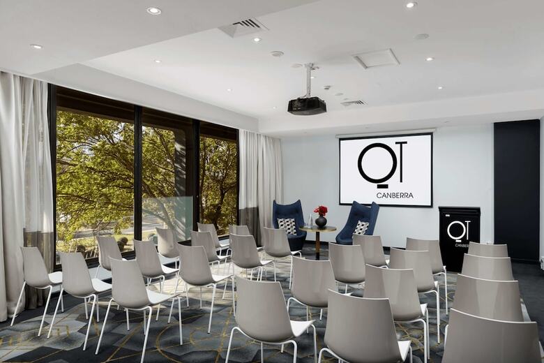 Hotel Qt Canberra