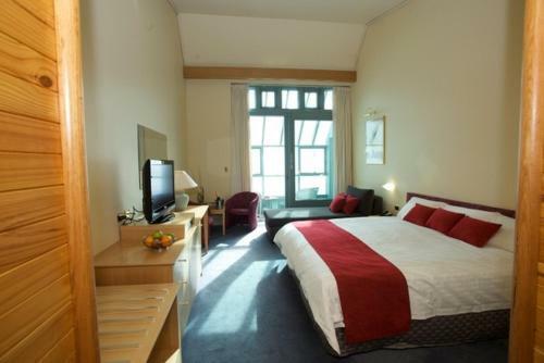 The Perisher Valley Hotel