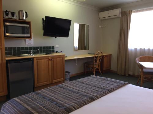 Cannon Park Motel