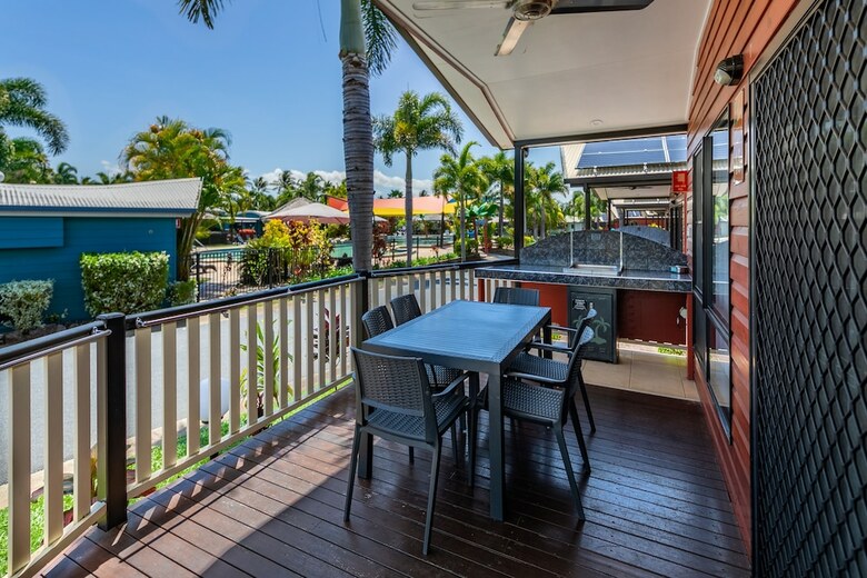 Cairns Coconut Holiday Resort