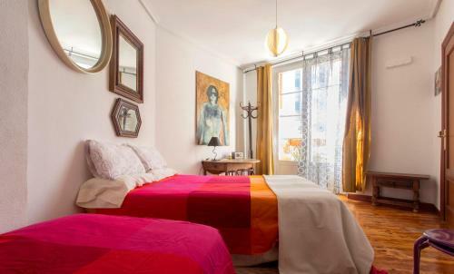 Apartamento Piso Con Encanto En Zona De Tapas