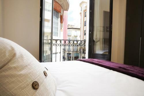 Apartamentos Reloj De Berger�n