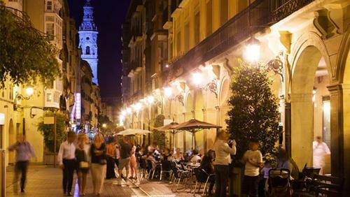 Apartamento Ideal Centro Garaje Gratis Wifi 2 Ba�os