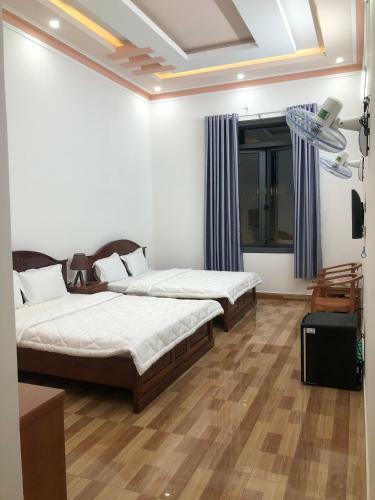 Hotel Kh�ch S?n Nguy�n Long