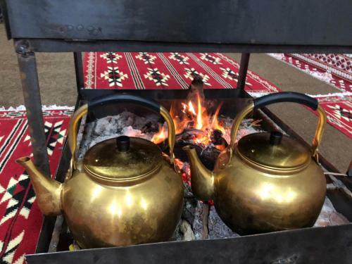 Wadi Rum Sky Tours & Camp