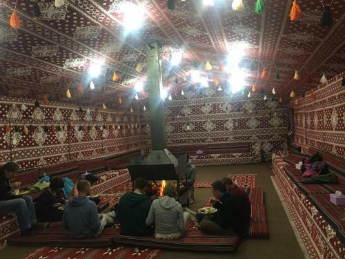 Wadi Rum Sky Tours & Camp