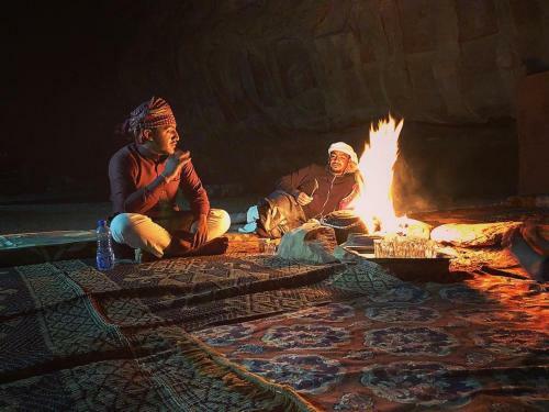 Wadi Rum Sky Tours & Camp