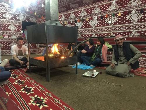 Wadi Rum Sky Tours & Camp
