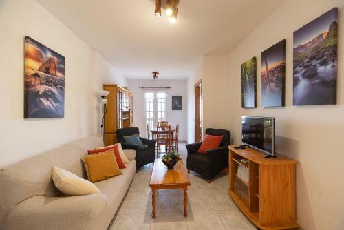 Apartamentos Leomar II