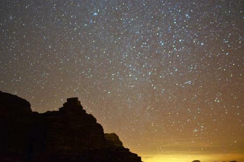 Wadi Rum Camp& Jeep Tour