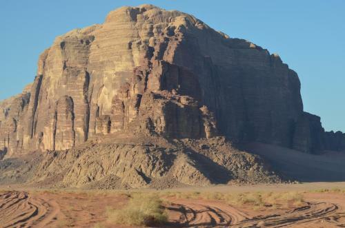 Wadi Rum Camp& Jeep Tour
