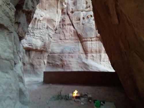 Wadi Rum Dew