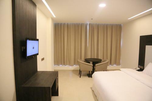 Manazil Hotel