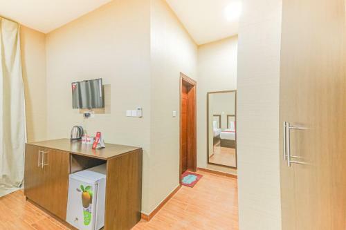 Alpha Suites Hotel