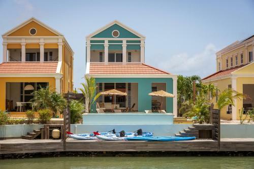 Villa Laguna In Water Villas