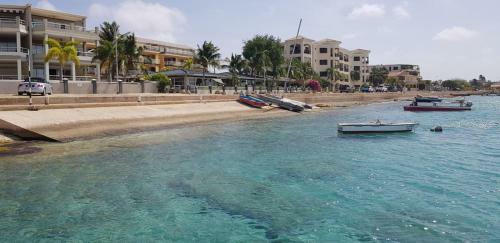 Bonaire Seaside Apartments