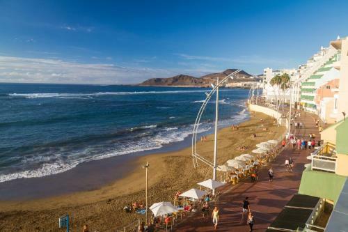 Apartamento Living Las Canteras - Front Line Suite