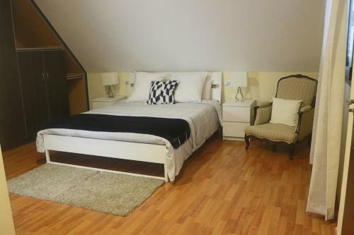 Duplex