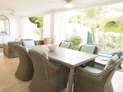 Apartamento Mullins Bay 19 By Sotheby's International Realty