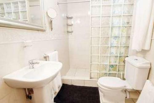 Rosalie Apt #2 By Bsl Rentals