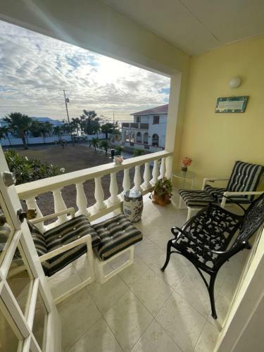 Searocks Beach Apartments