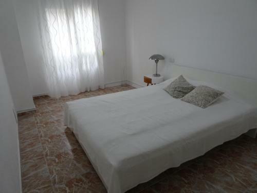 Amplio Apartamento A 50 Metros De La Playa