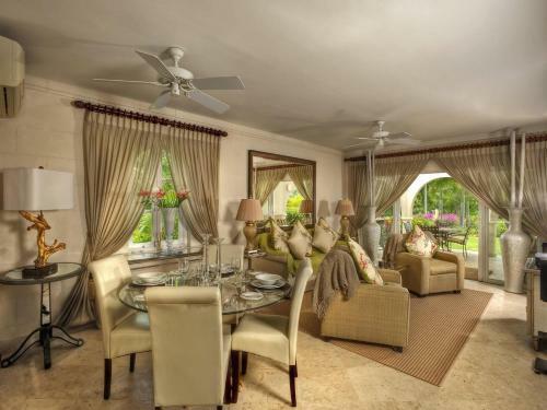 Royal Apartment 111 By Bsl Rentals