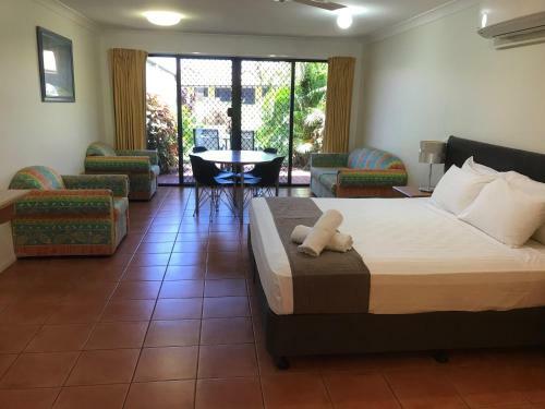 Hotel Coral Cove Resort