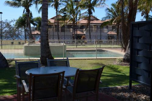 Hotel Coral Cove Resort