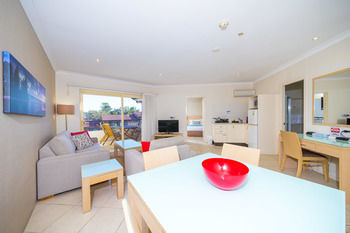 Aparthotel Terrigal Sails Serviced Apartments