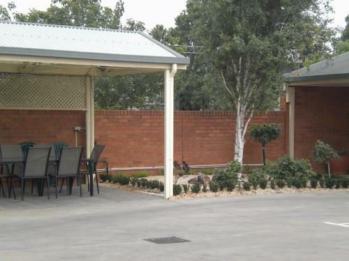 Moama Central Motel