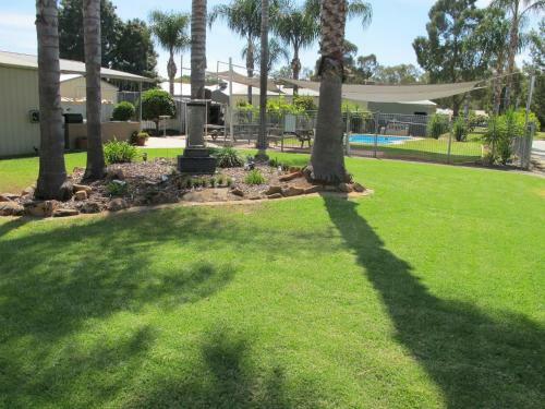 Golfers Lodge Motel