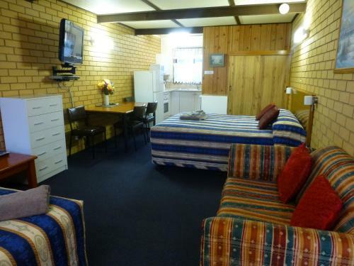 Golfers Retreat Motel
