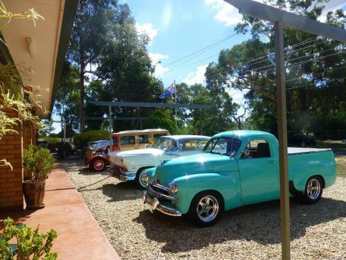 Golfers Retreat Motel